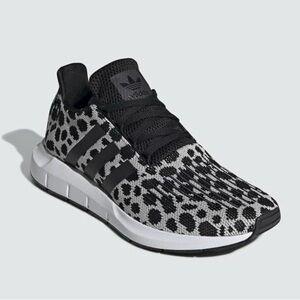 Size 8.5 Adidas swift run w leopard print